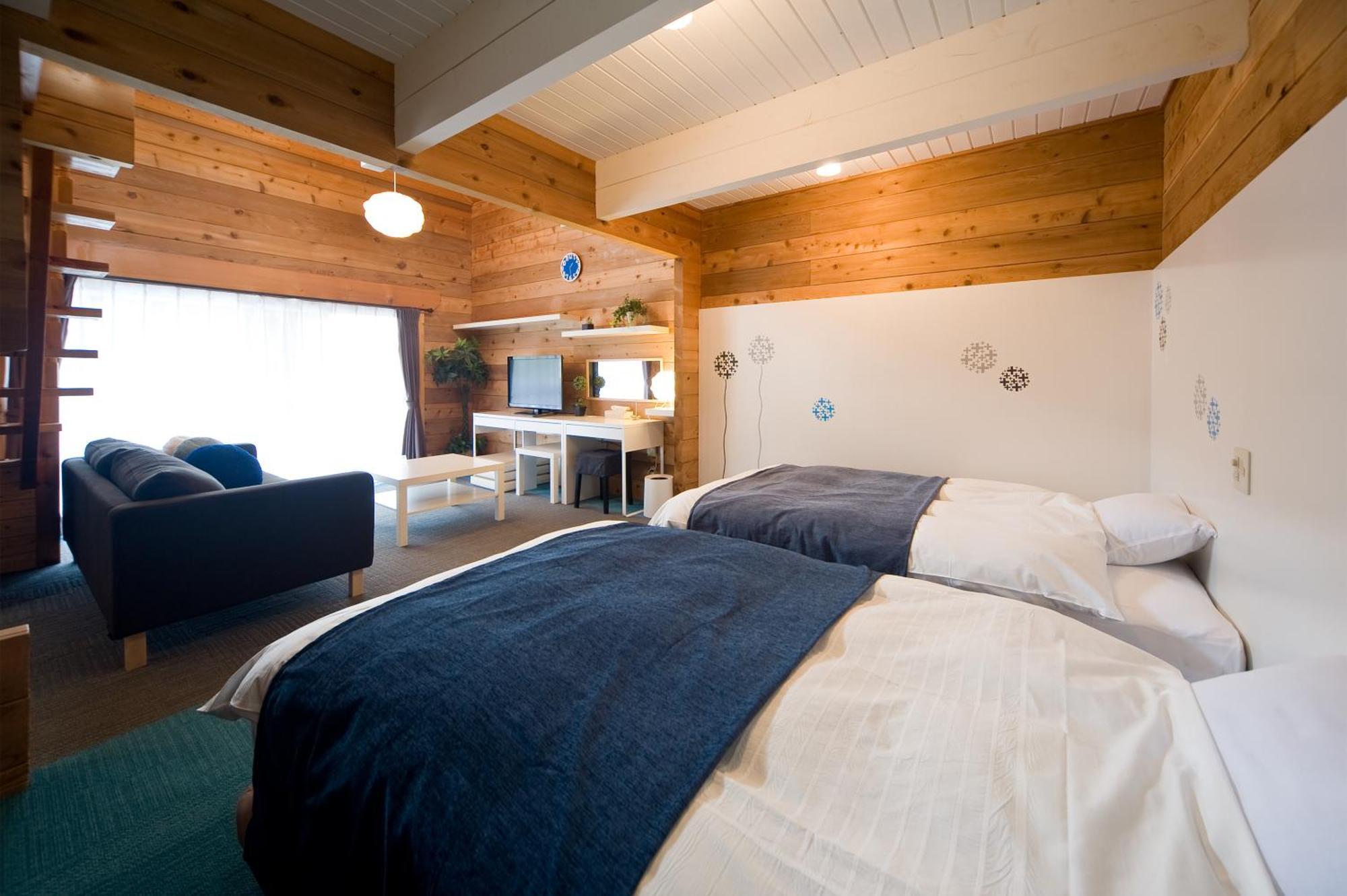 Holiday House Green Garden Ґудзьо Номер фото